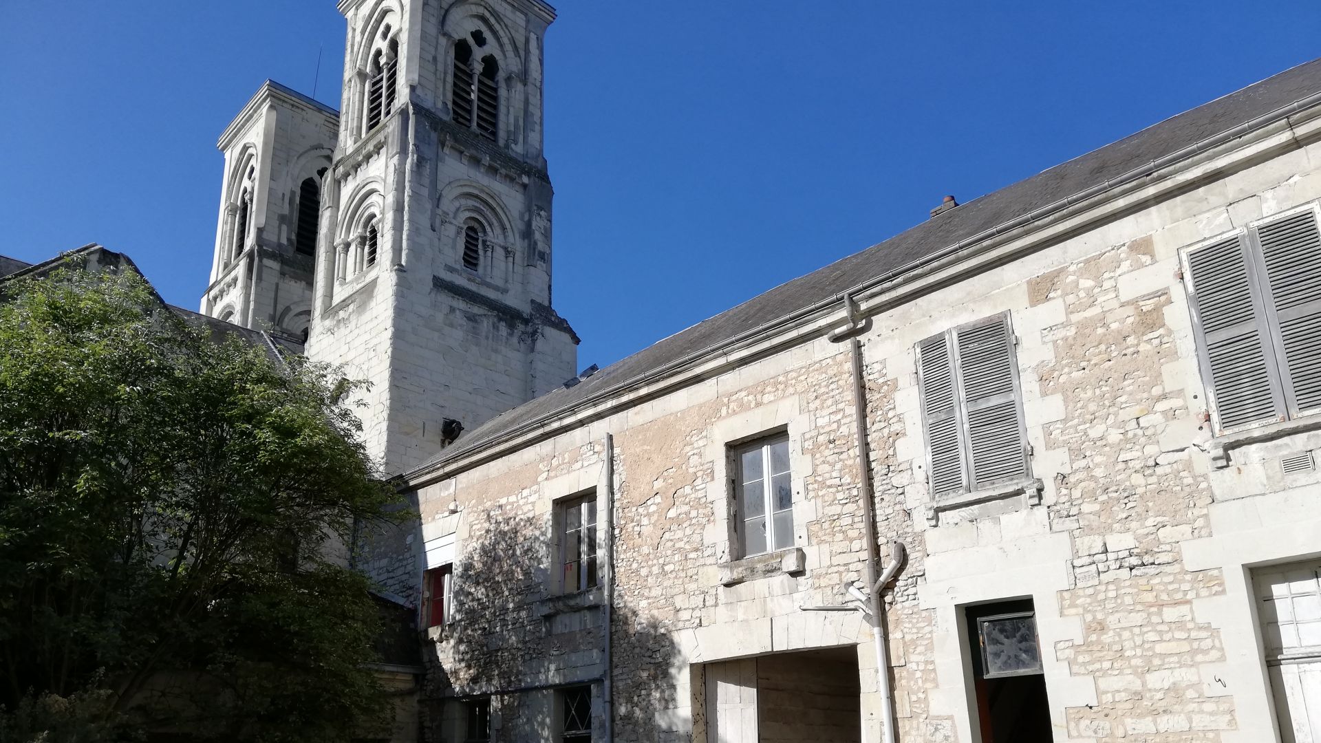 Nouvelle Evaluation d'Impact sur la Santé à Châtellerault : l'Hostellerie St Jacques nous ouvre ses portes...