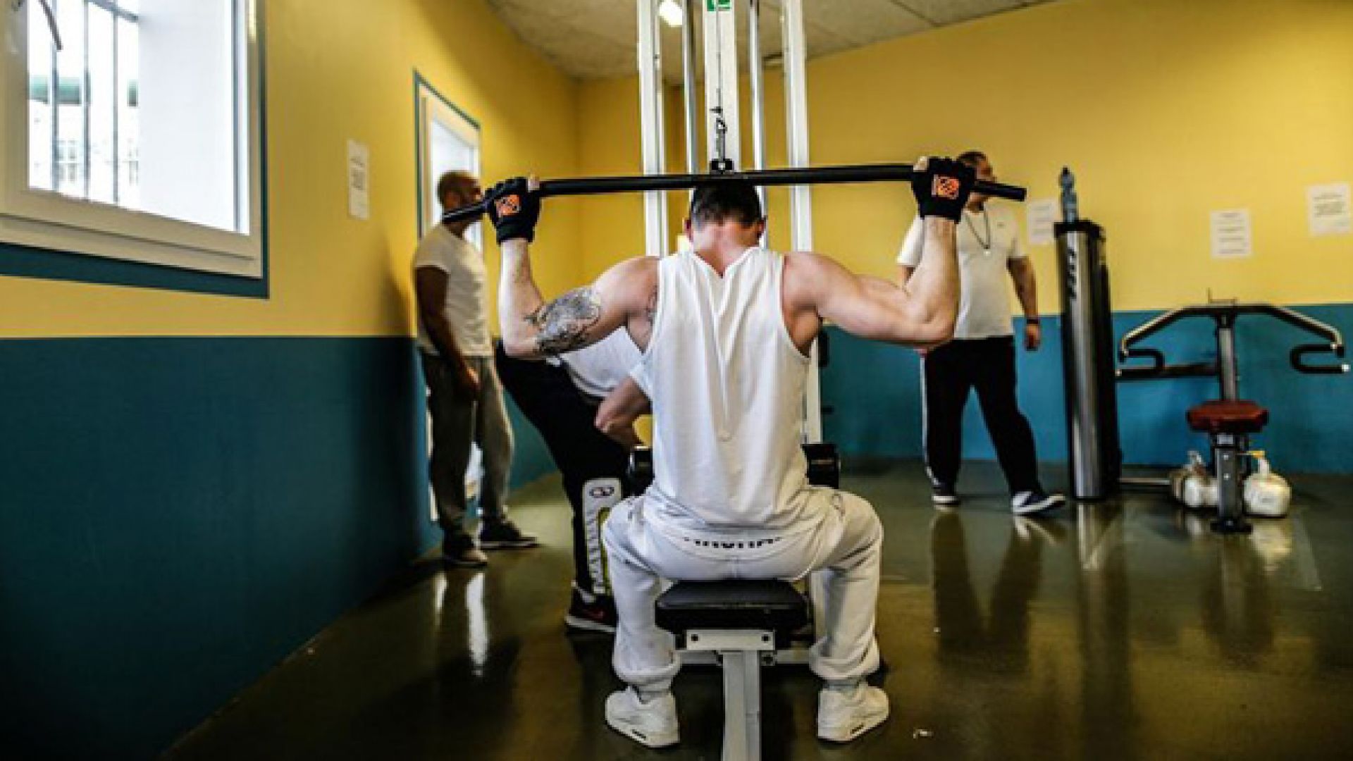 Renforcer la place de l'Activité Physique Adaptée en milieu pénitentiaire : Un enjeu sport-santé.